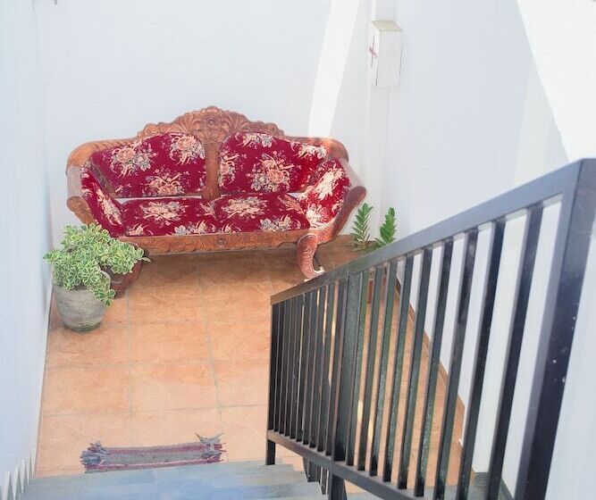Bed and Breakfast Avendra Villa