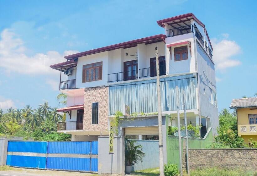 Bed and Breakfast Avendra Villa