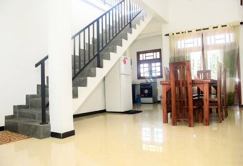 Bed and Breakfast Avendra Villa