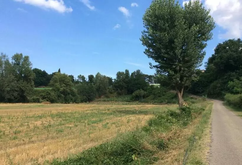 هتل Agriturismo La Fondazza