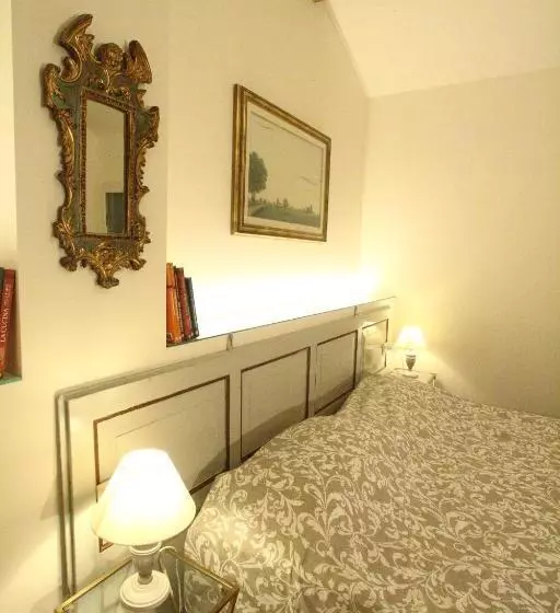 هتل Agriturismo La Fondazza