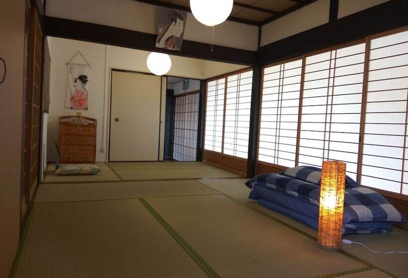פנסיון Kumano Kodo Nagano Guesthouse