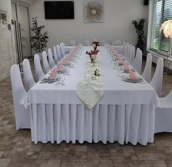 ペンション Penzion Adriana