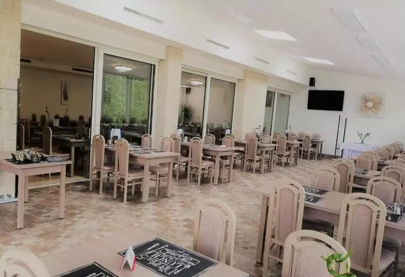 ペンション Penzion Adriana