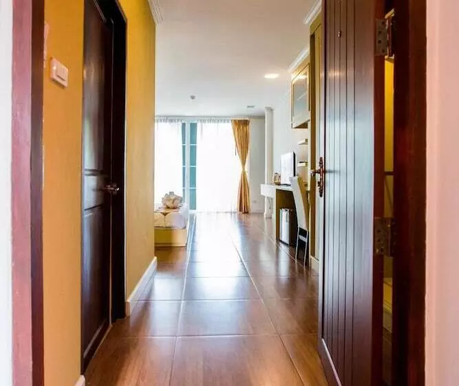 هاستل Krinnatra Villa