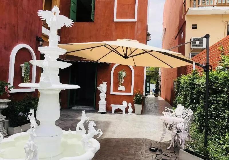 هاستل Krinnatra Villa