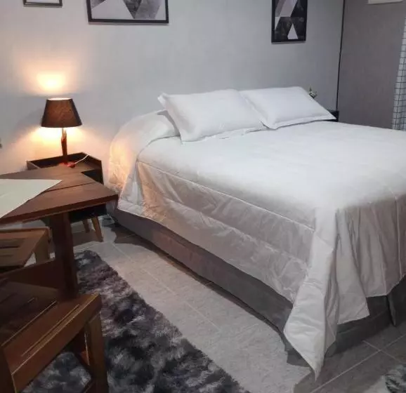 Retkeilymaja Rancho Da Raposa