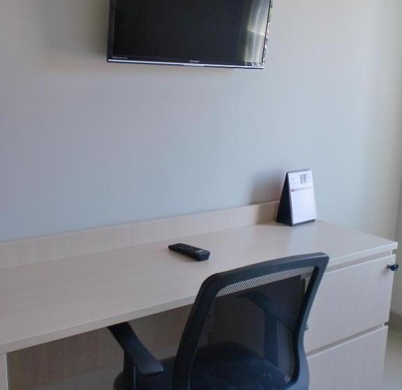 בית מלון כפרי Kost Pondok Mas Cirebon