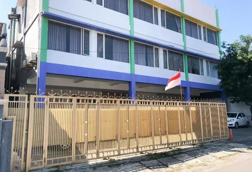 Hotelli Kost Pondok Mas Cirebon