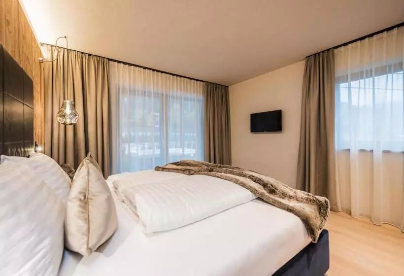 K1 Mountain Chalet Luxury Apartements