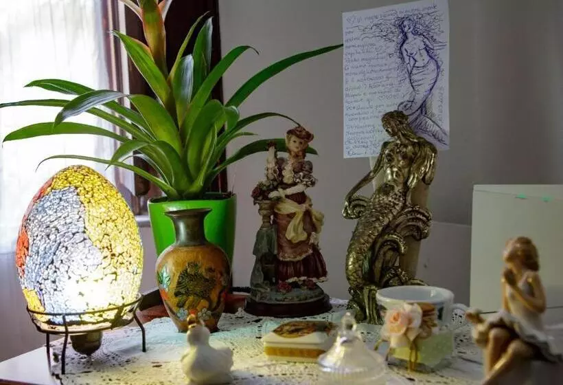 تختخواب و صبحانه Parthenope's Home