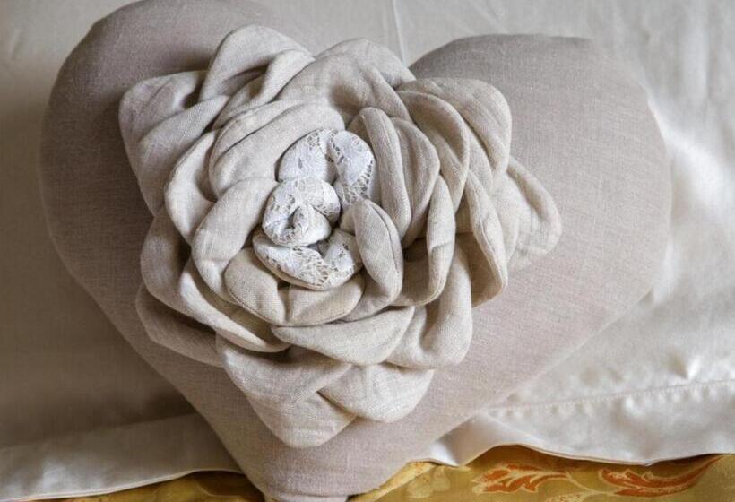 تختخواب و صبحانه Parthenope's Home