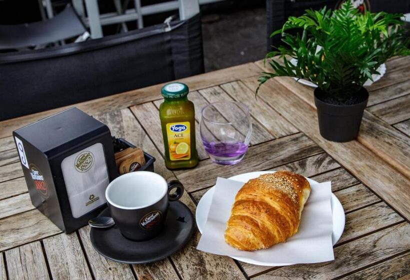 تختخواب و صبحانه Parthenope's Home