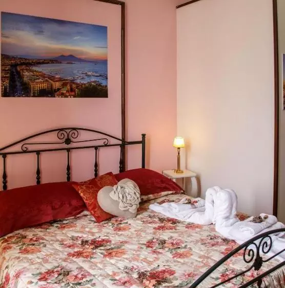 تختخواب و صبحانه Parthenope's Home