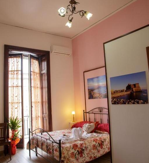 تختخواب و صبحانه Parthenope's Home