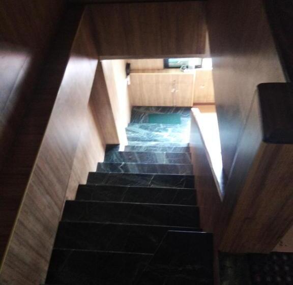 Hotel Sri Saraswathi Lodge