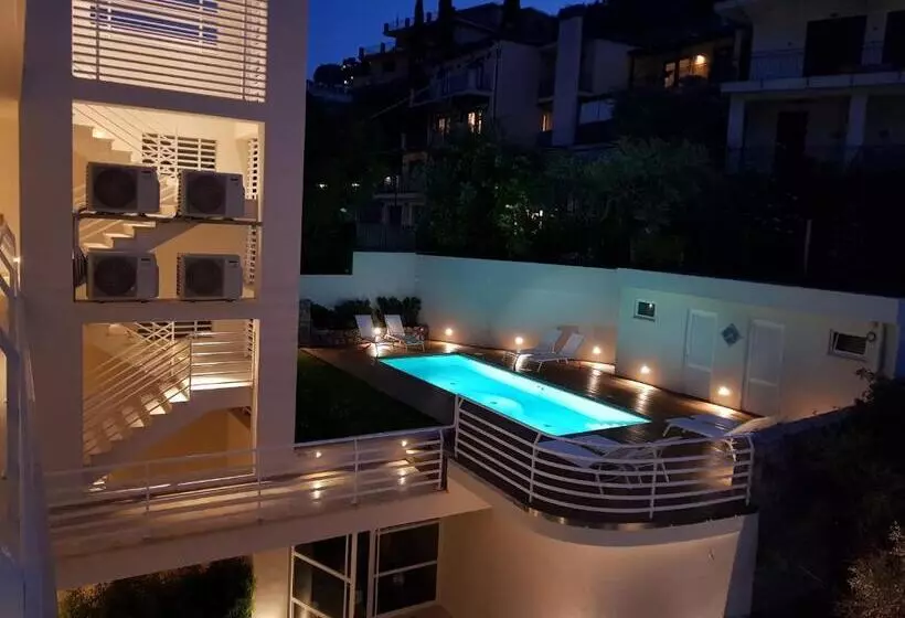 Iancu Charme Apartments