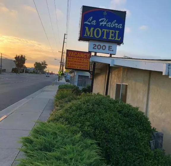 La Habra Motel