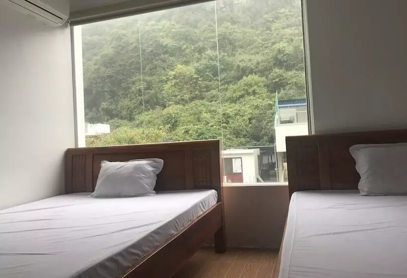 Cong Khanh Hotel   Hostel