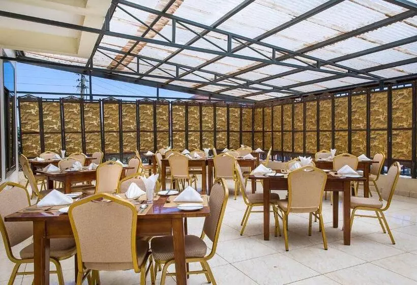 هتل Kilimo Grand  Resort