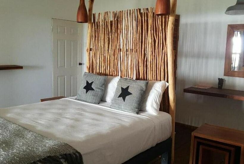 هتل Lashings Boutique