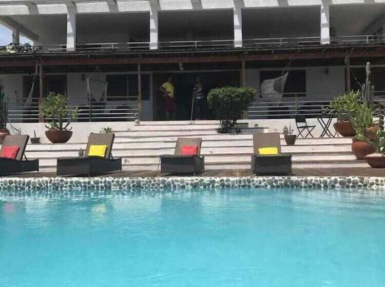 هتل Lashings Boutique