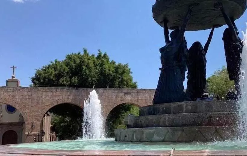 ホテル Romance Morelia