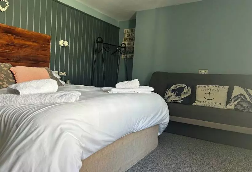 Hotelli The Golden Lion