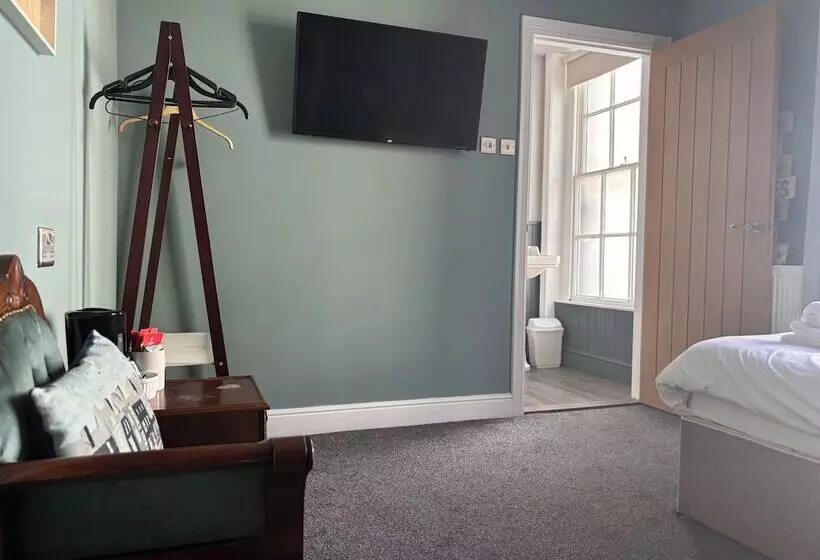 Hotelli The Golden Lion