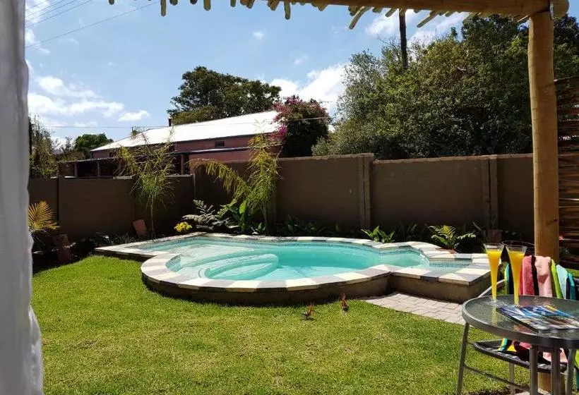 Majatalo Absolute Castillo