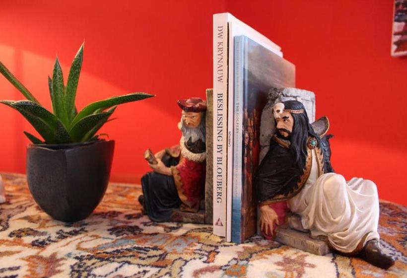 بنسيون Absolute Castillo