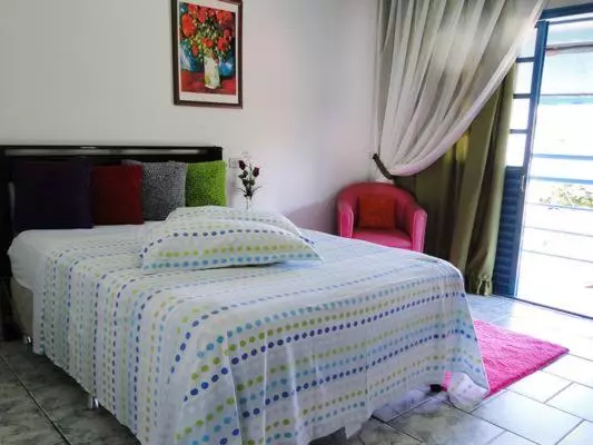 ユースホステル Pousada Israel