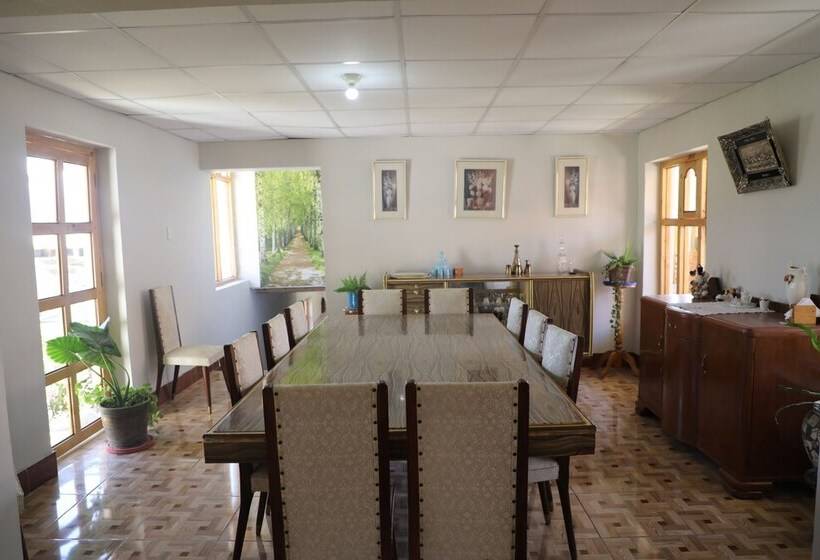 فندق صغير Schatzi Lodge