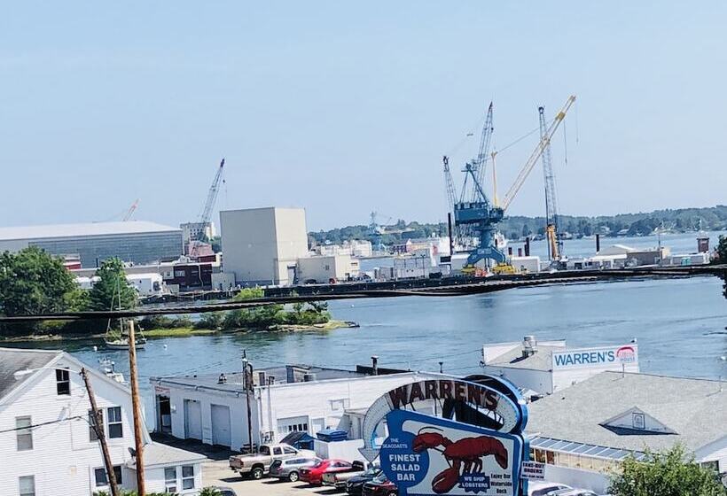 호스텔 The Water Street Inn