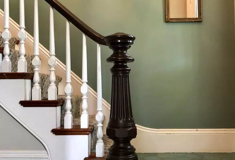 Retkeilymaja The Water Street Inn