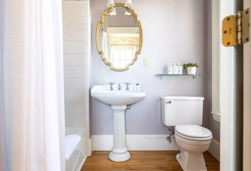 Retkeilymaja The Water Street Inn