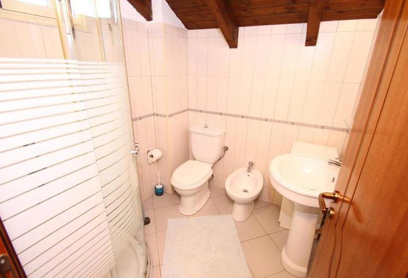 Apartments Athina Orikum