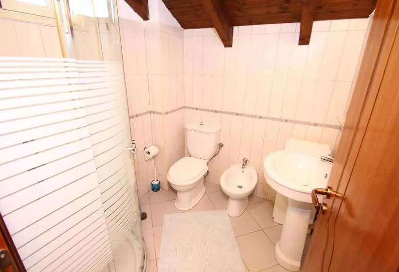 Apartments Athina Orikum