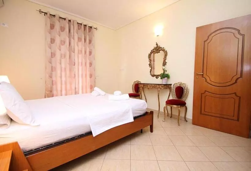 Apartments Athina Orikum