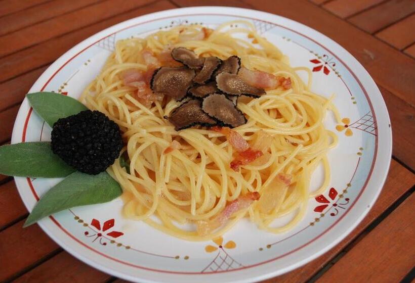 민박 Romantica Pucci