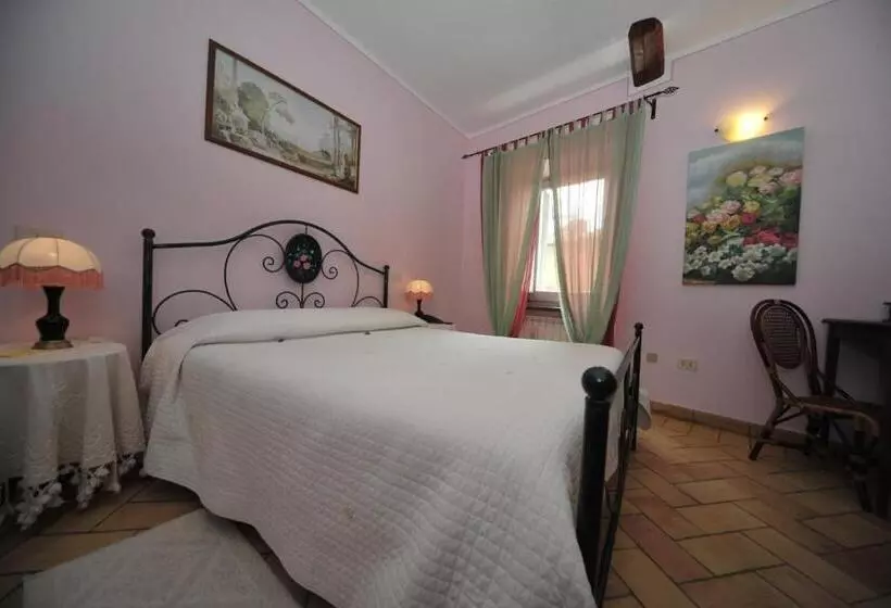 Aamiaismajoitus (B&B) Romantica Pucci
