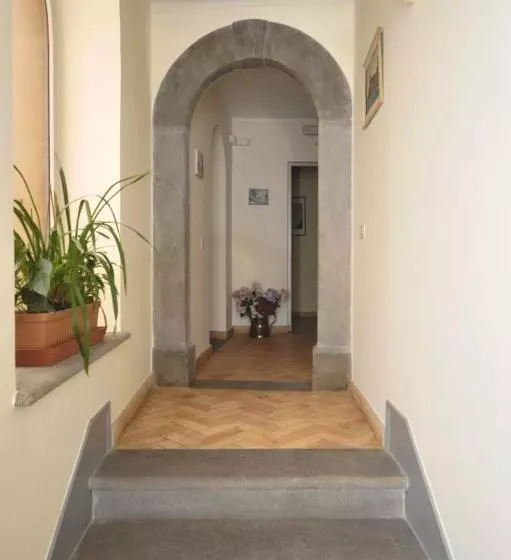 Aamiaismajoitus (B&B) Romantica Pucci