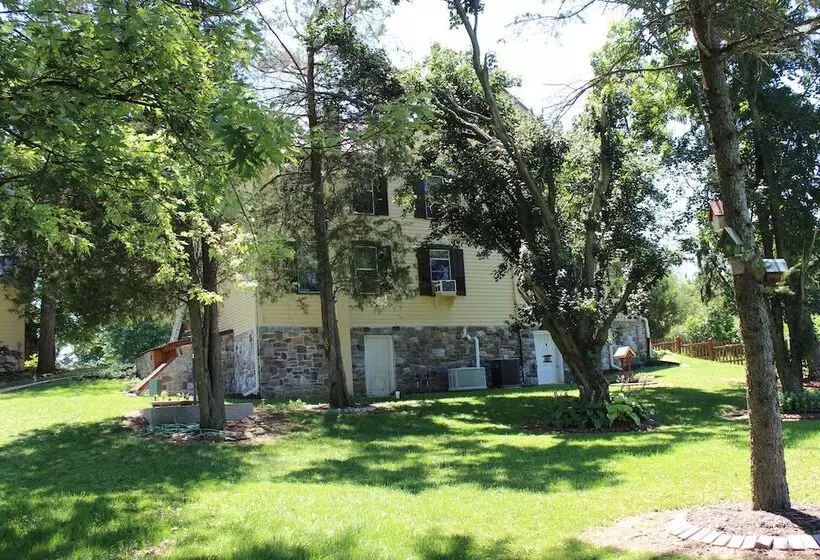 Carriage Stop Bed & Breakfast