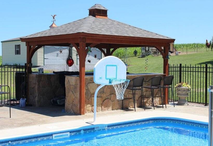 Carriage Stop Bed & Breakfast