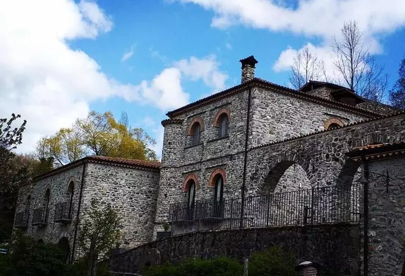 هتل Ristorante Mulino Iannarelli
