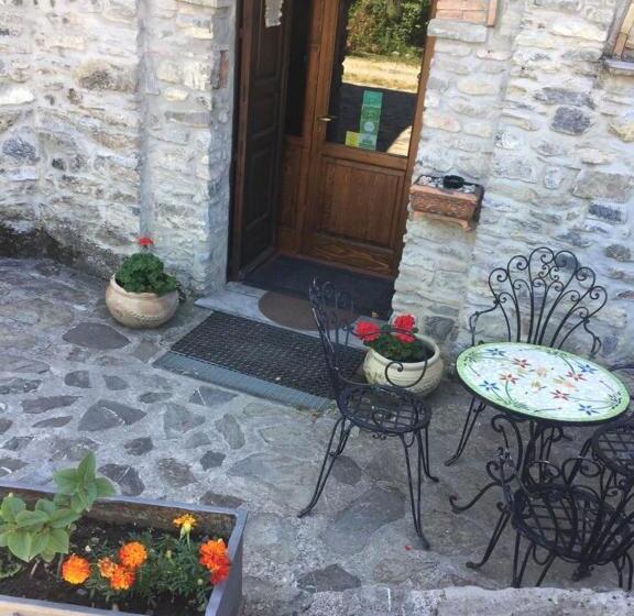 בית מלון כפרי Ristorante Mulino Iannarelli