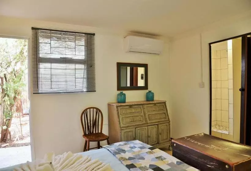 پانسیون Kasane Self Catering