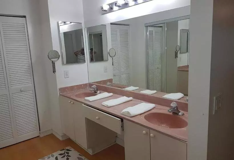 Majatalo Master Luxury Room