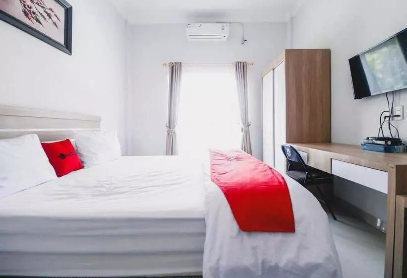 Majatalo Reddoorz Near Hermes Place Polonia Medan