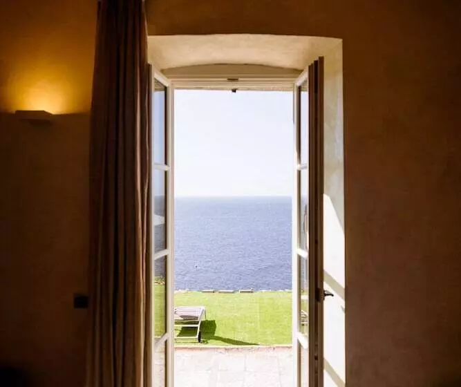 Resort Faro Di Punta Fenaio